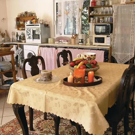 Feriehus Awesome In Messinia With 4 Bedrooms, Wifi And Outdoor Swimming Pool