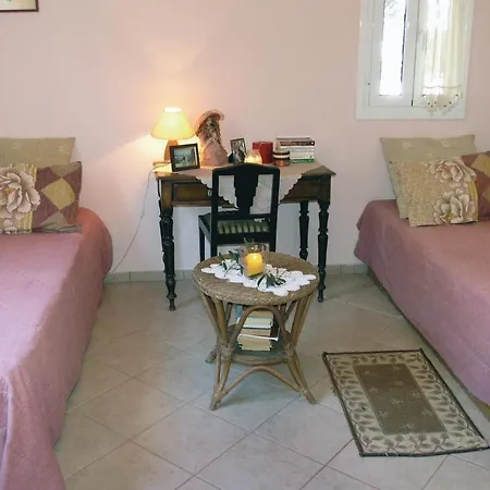 Awesome In Messinia With 4 Bedrooms, Wifi And Outdoor Swimming Pool * Methoni (Messenia)